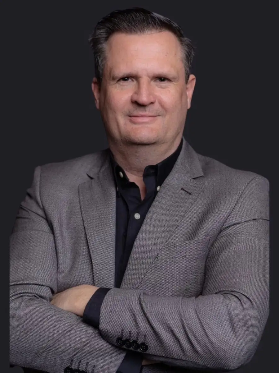Retrato de Fábio Rekowsky, consultor em compras industriais